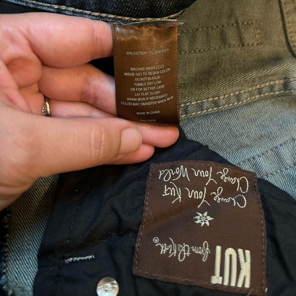 ✨SOLD✨KUT FROM THE KLOTH Women’s 2 Bootcut Mid Rise Jeans - Picture 13 of 14